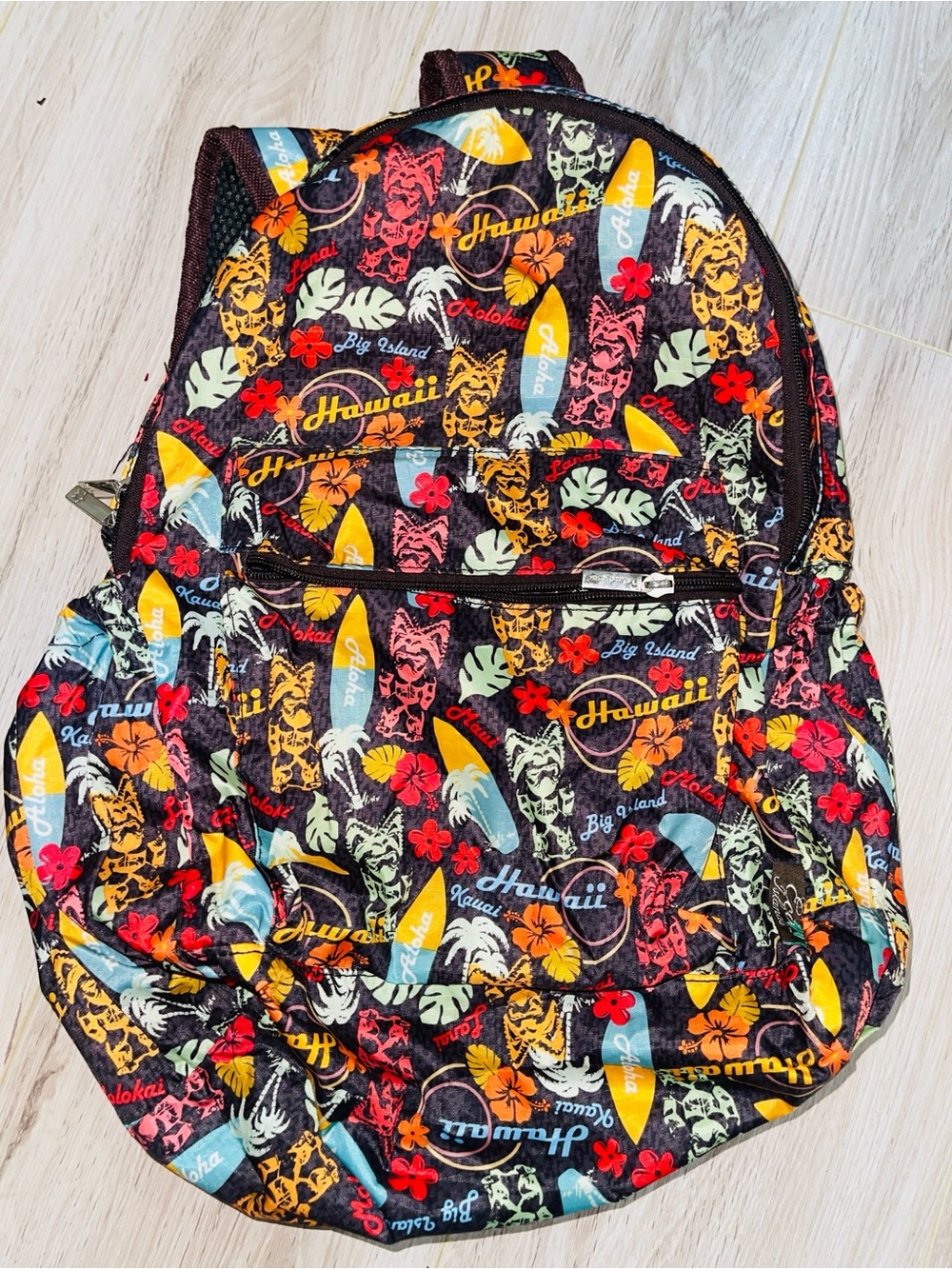 4‎ Travel Bags Ben Sherman Laundry Hawaii Floral Tote Backpack Boho Bike Belt - Picture 2 of 6